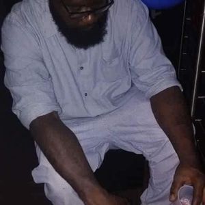 Meet your Posher, Thomas